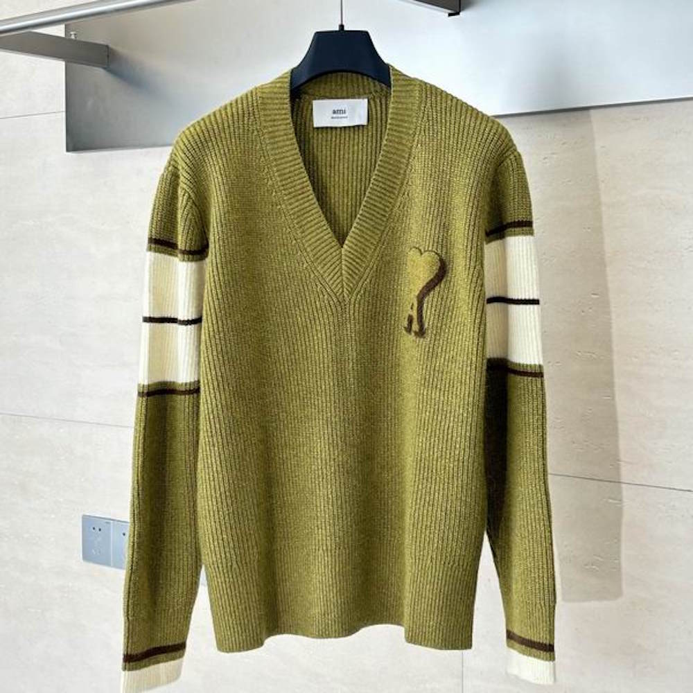 AMR Sweater Unisex 2 Color's