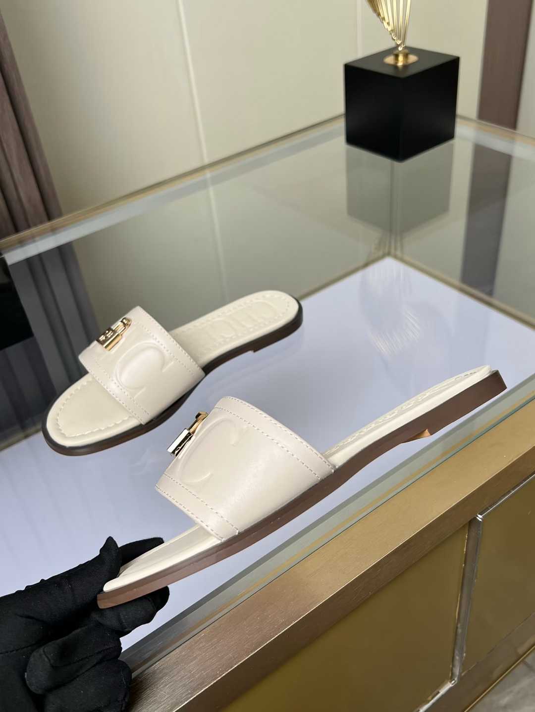 HERERA  Slippers  3 Color's Woman 42