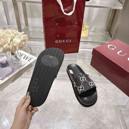 GU  Slippers 2 Color 's  Man