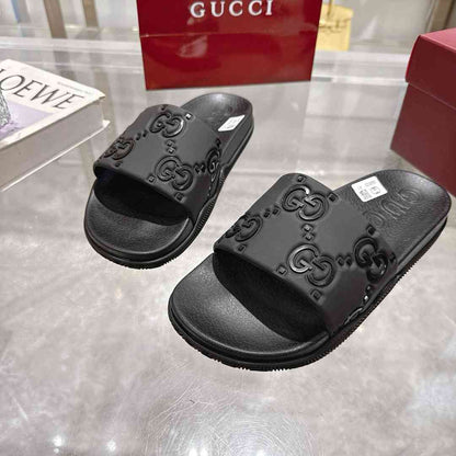 GU  Slippers 2 Color 's  Man