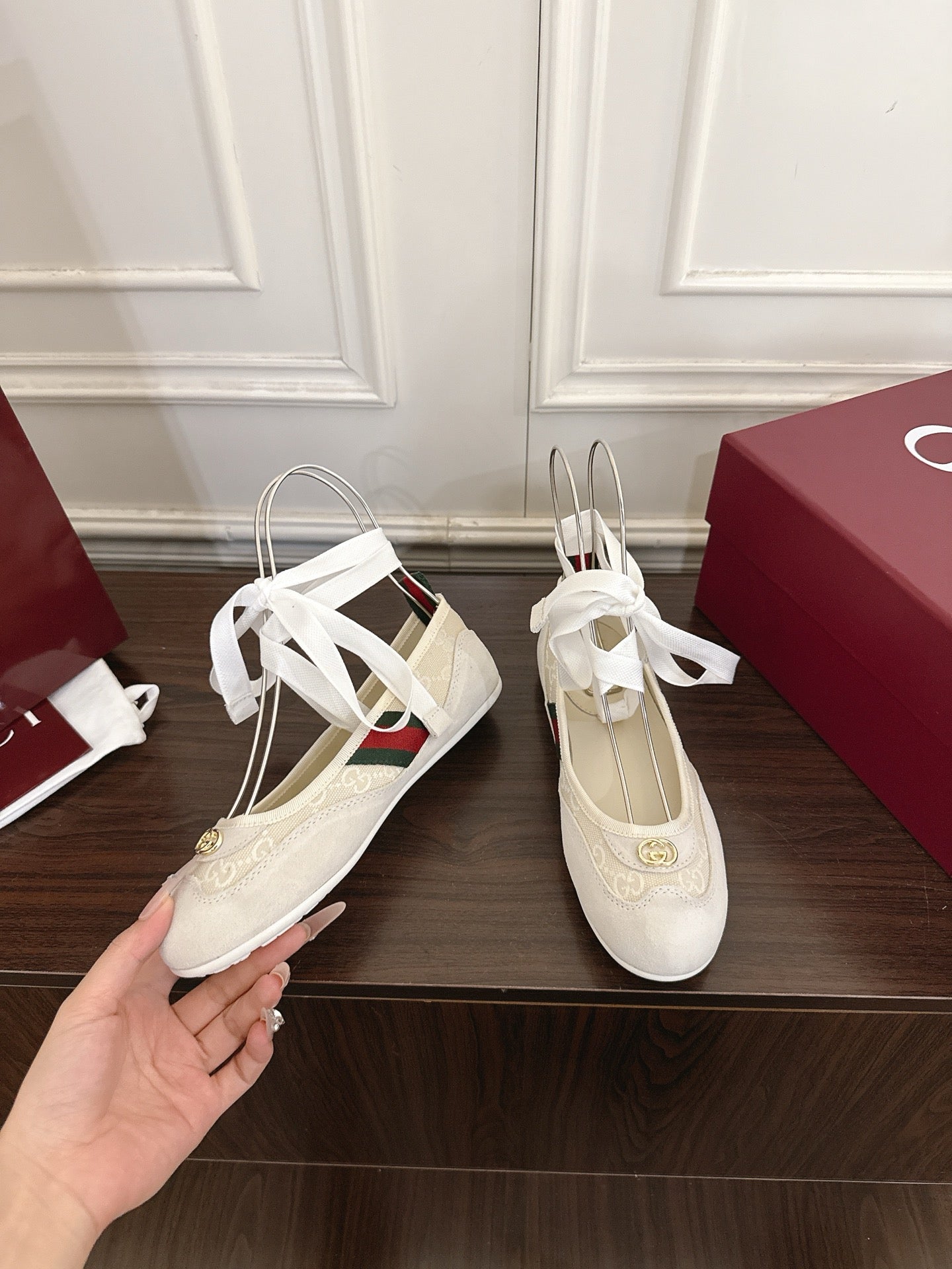GU Shoes Woman
