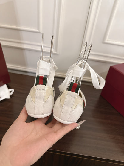 GU Shoes Woman