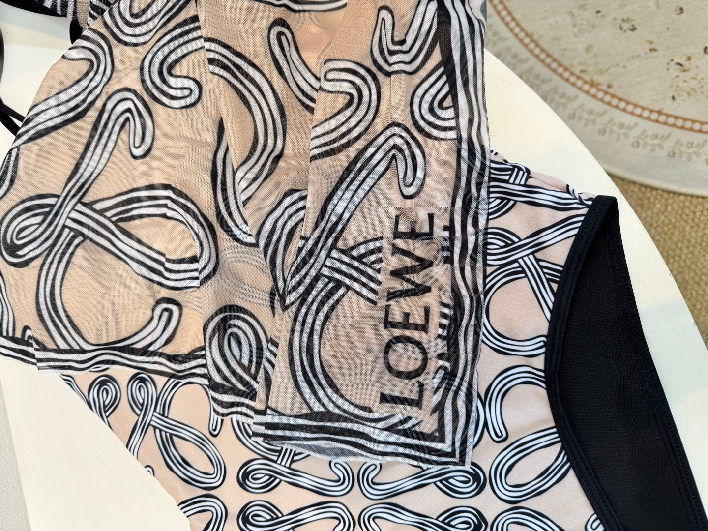 LOEVE Swimsuit Bikini 2 Color's