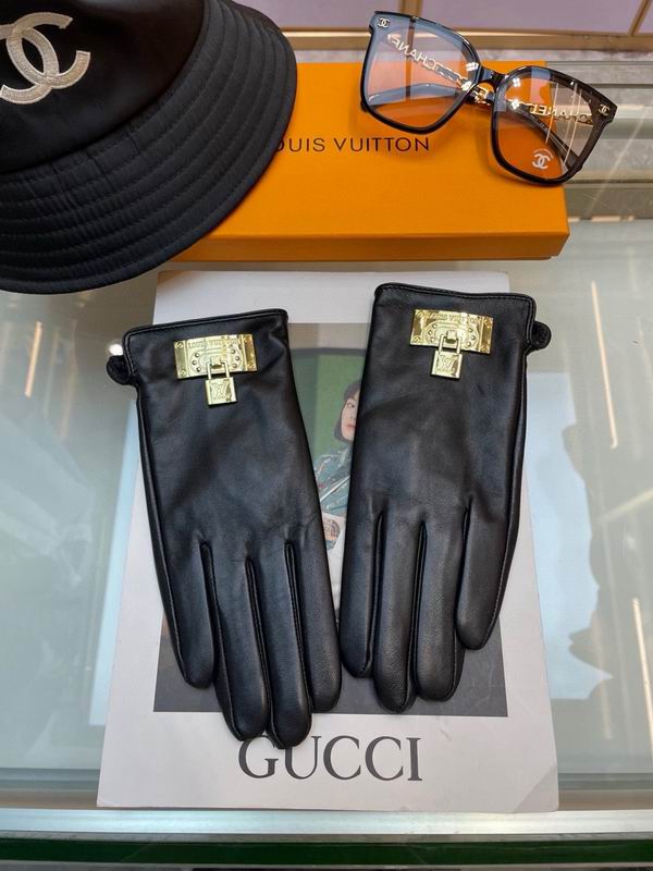 LU Gloves