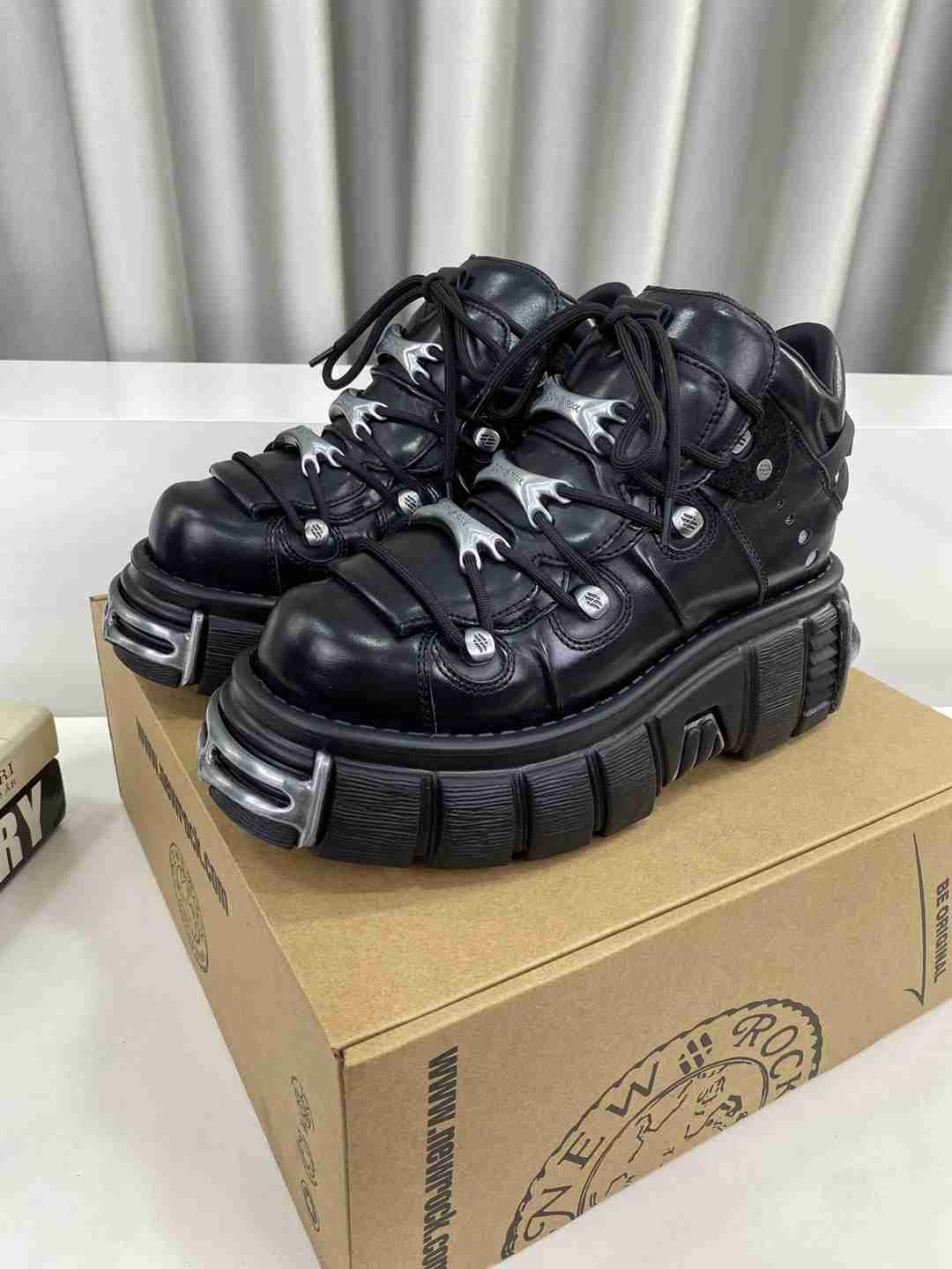 NEW ROCK Shoes Woman Wedge