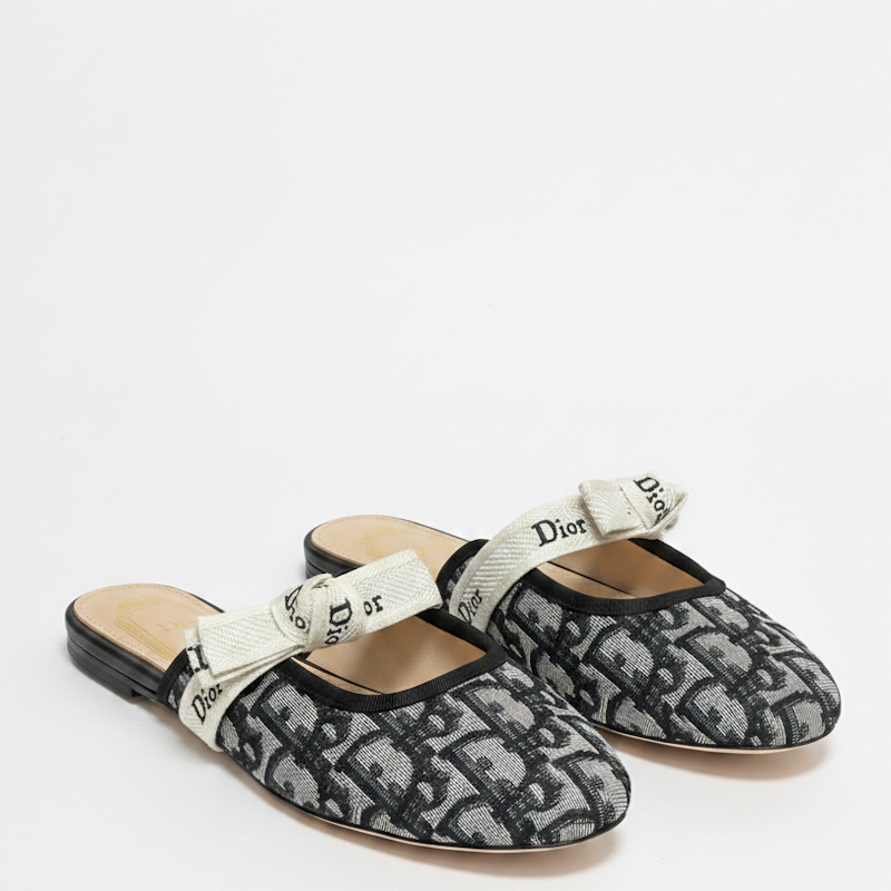CHD  Mule  slippers Woman