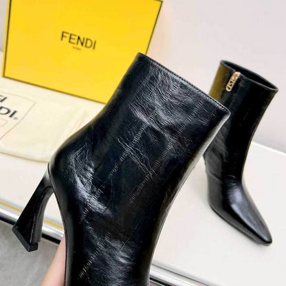 FEN  Arco Woman Boots 2 Color's