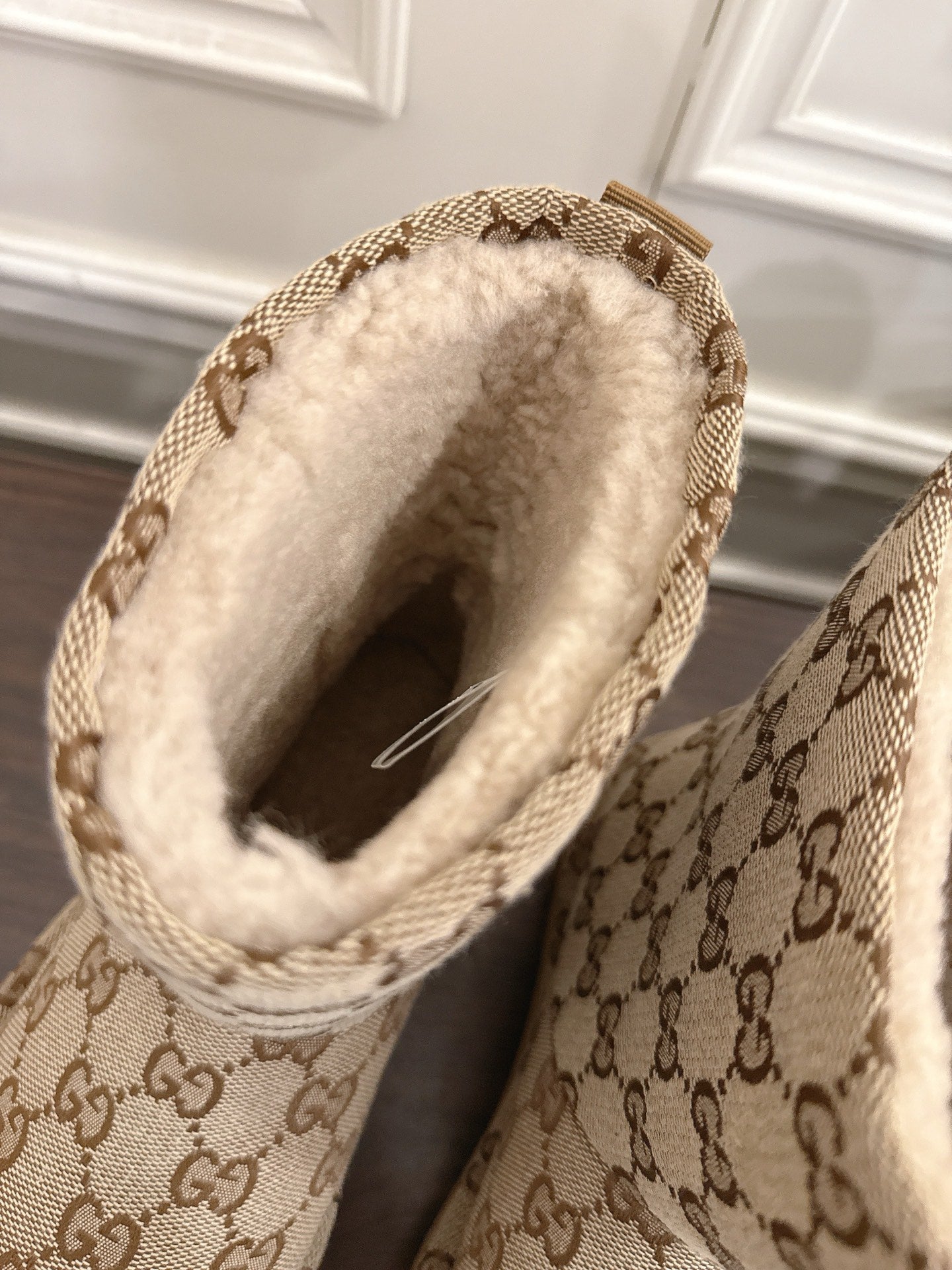 GU UGG Boots Woman 42