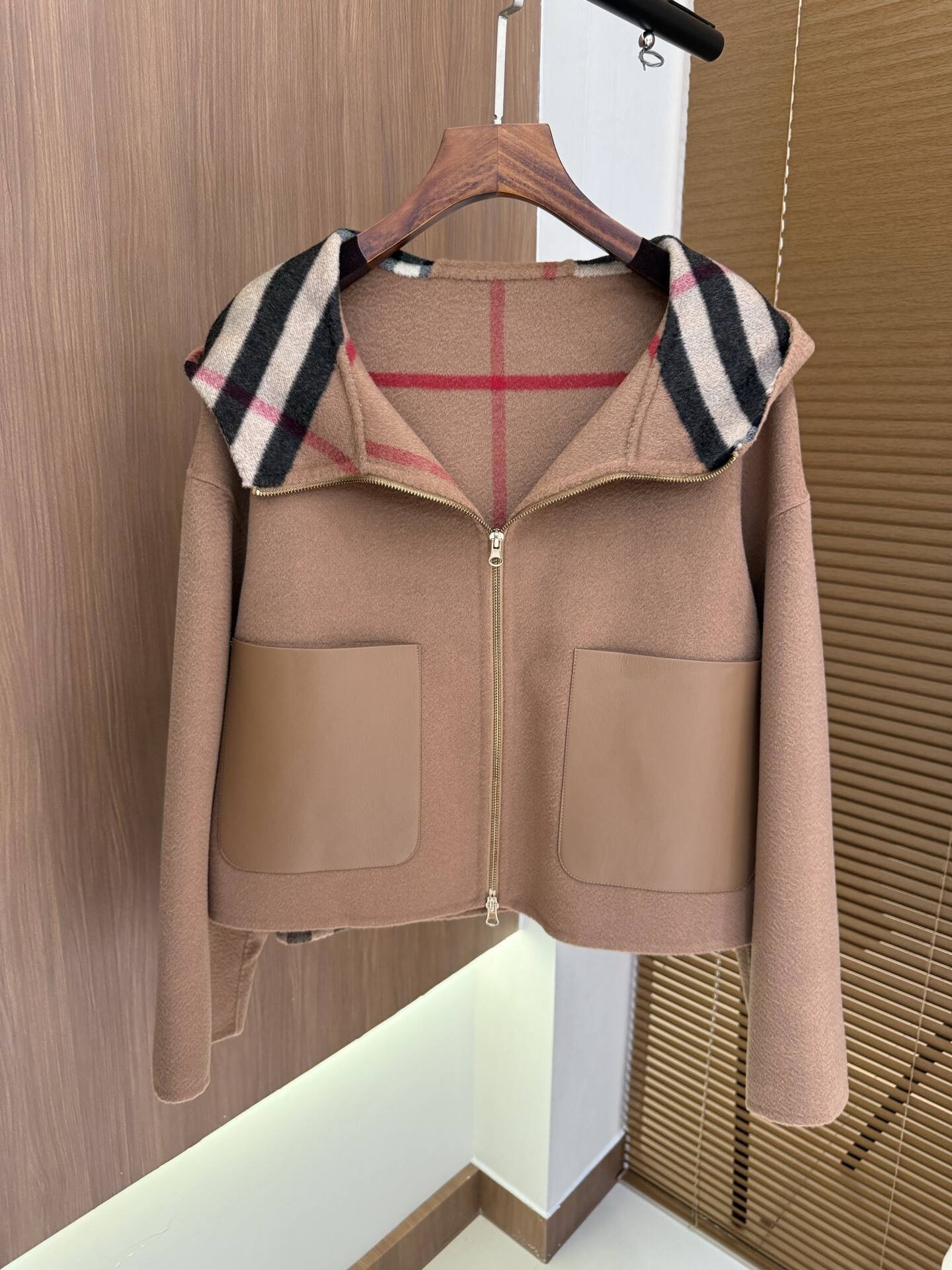 BURRBER Hooded Woman Wool Jacket 2 Color's Limited