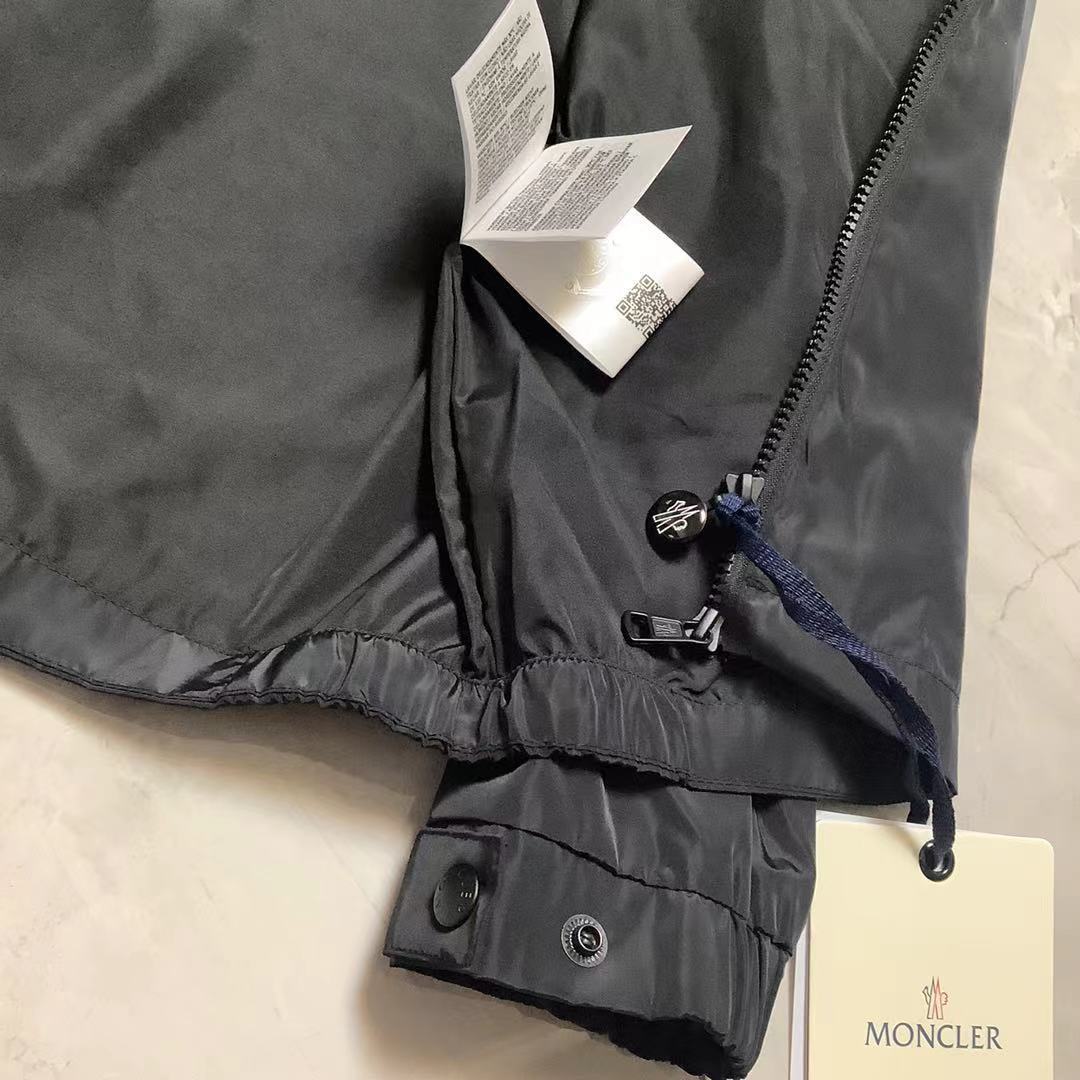 MONCRL  Jacket Man 2 Color's Hoodie