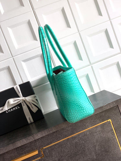 CHL shopping Bag new Season 35 cm 2 Color's