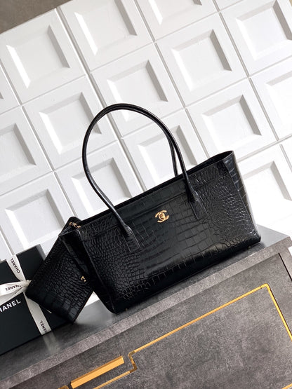 CHL shopping Bag new Season 35 cm 2 Color's