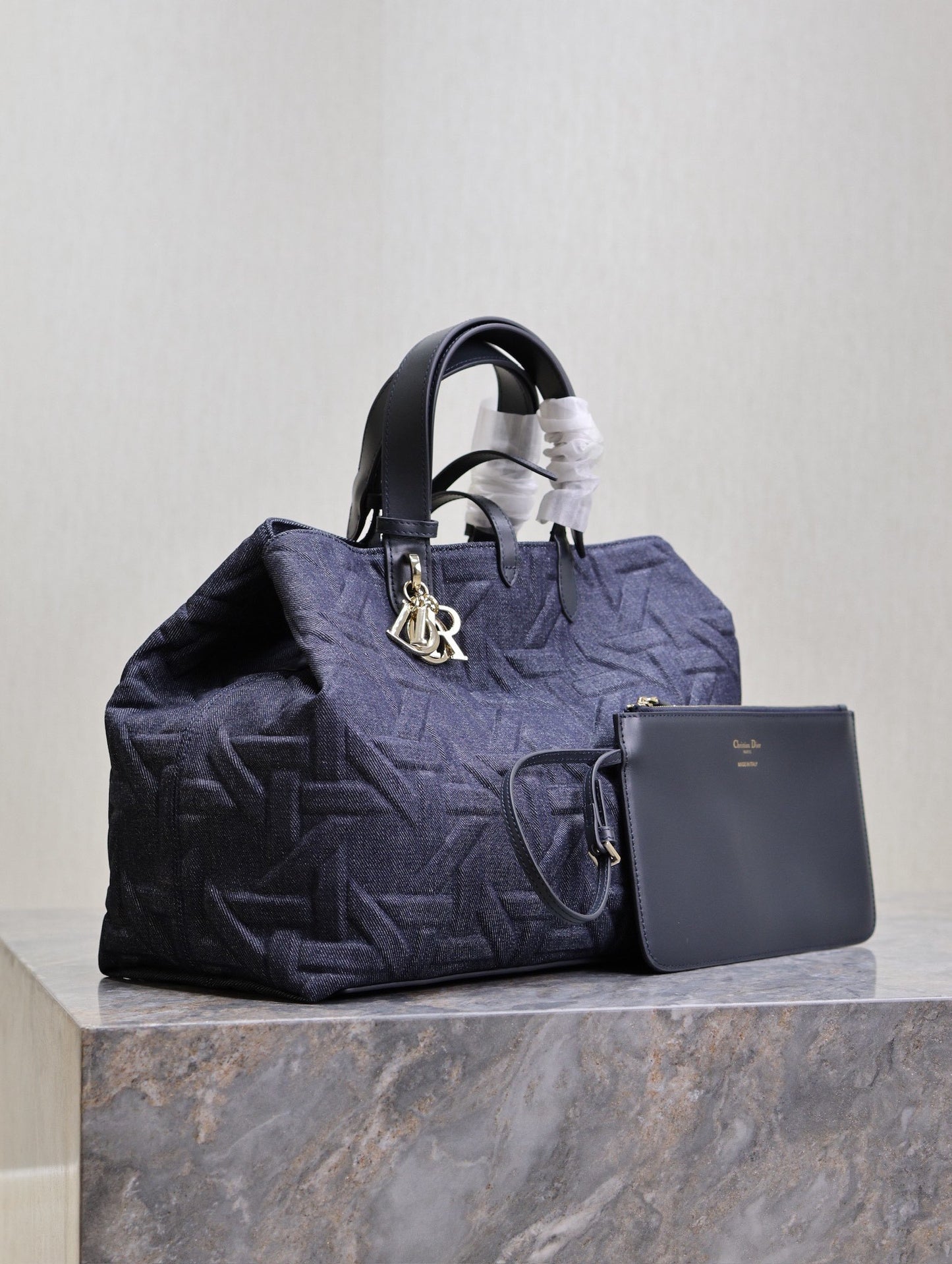 CHD Canvas Bag 37 cm