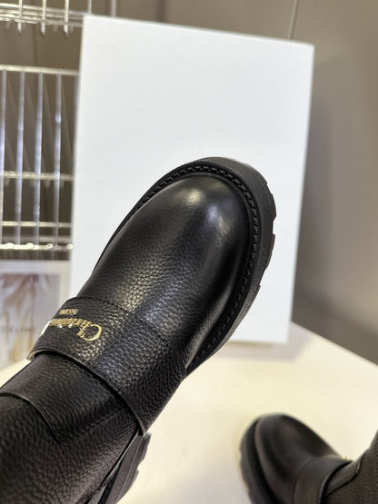 CHD  Boots Woman