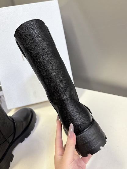 CHD  Boots Woman
