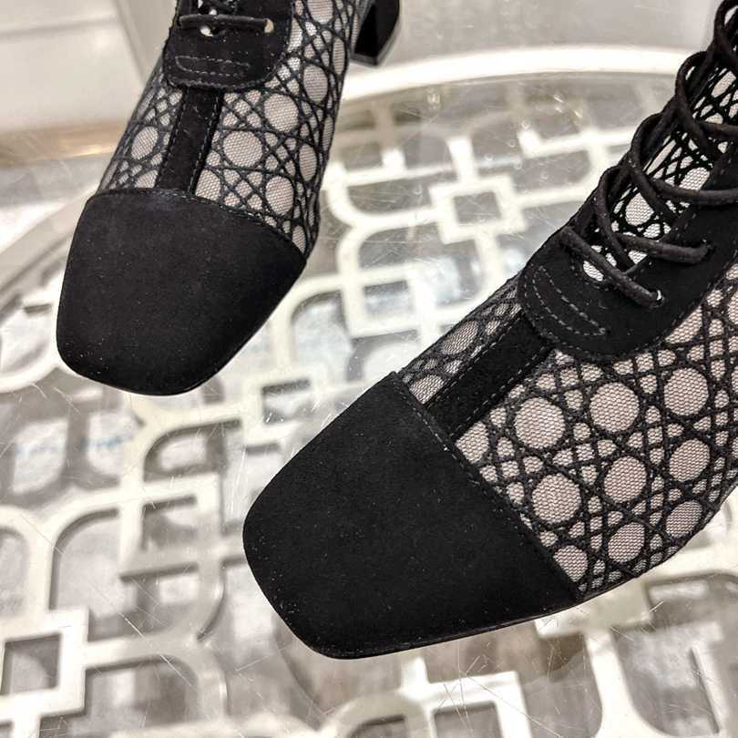 CHD Woman Boots  Low