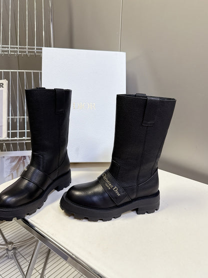 CHD  Boots Woman