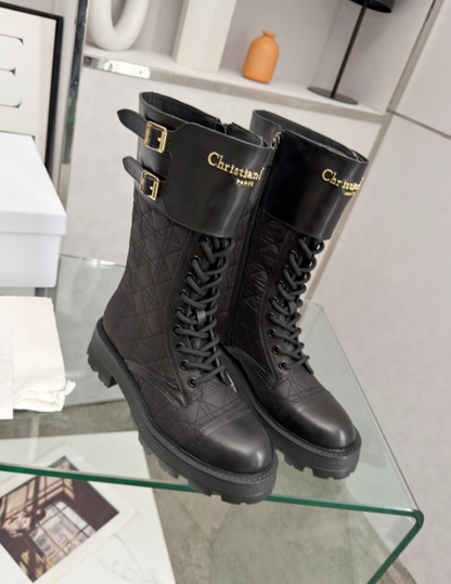CHD Woman Boots