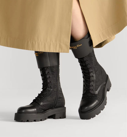 CHD Woman Boots