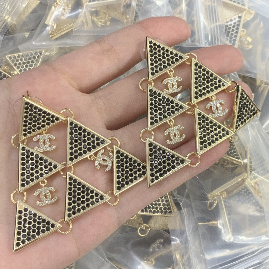 C H L Fashion earrings  SALE-min order required