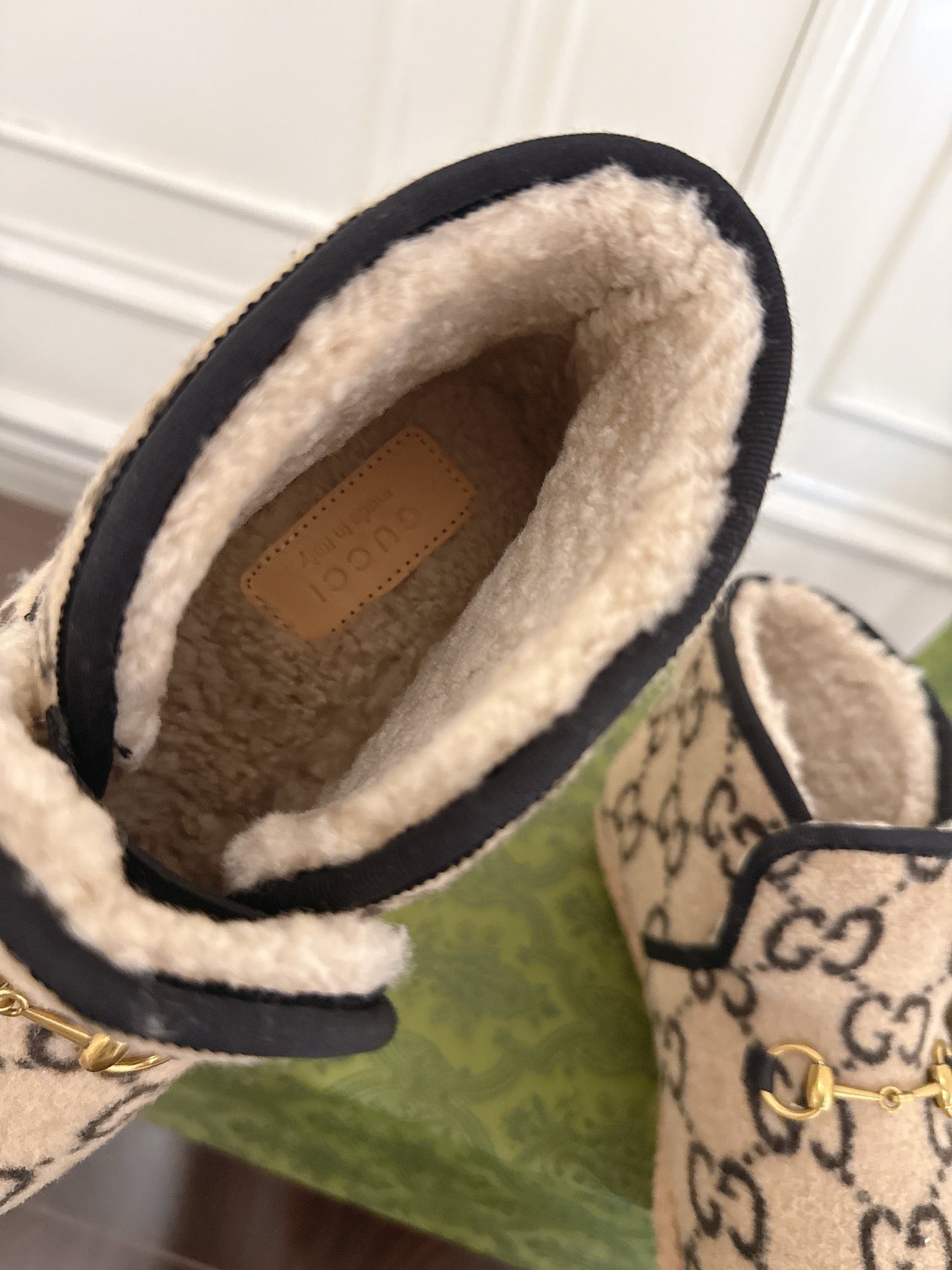 GU UGG Boots Woman