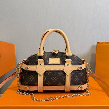 LU Double Take Pochette Cosmétique Bag 25cm