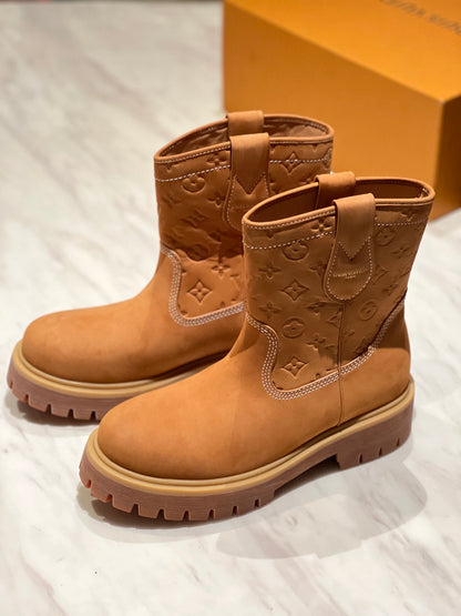 LU Boots Combat Cowboy