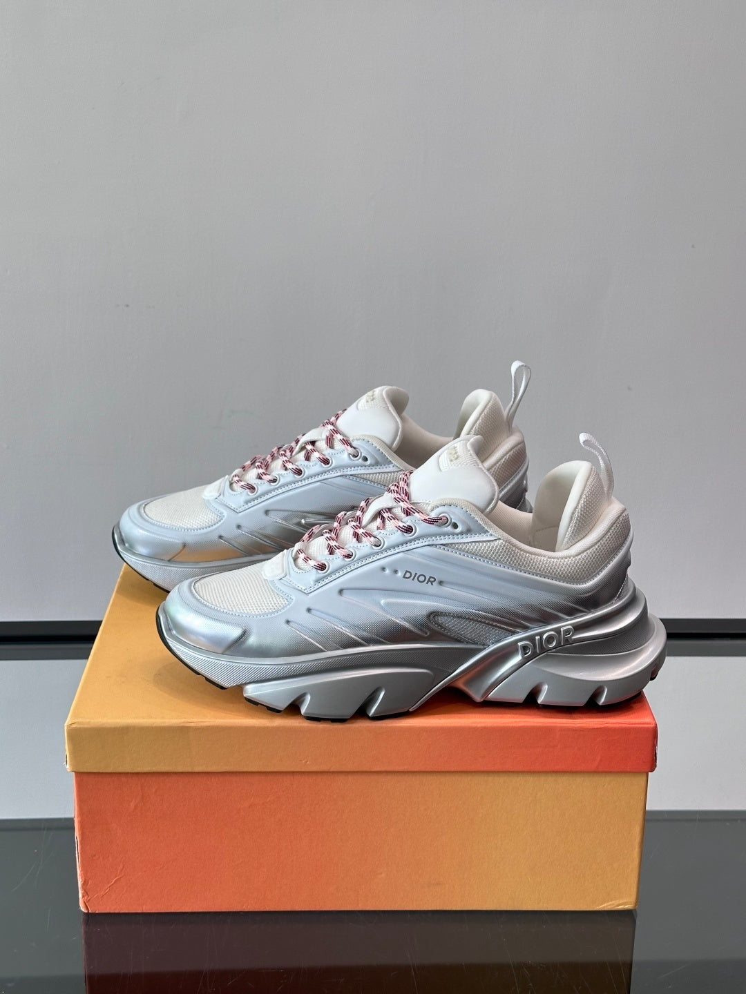 CHD  Sneakers Man Size