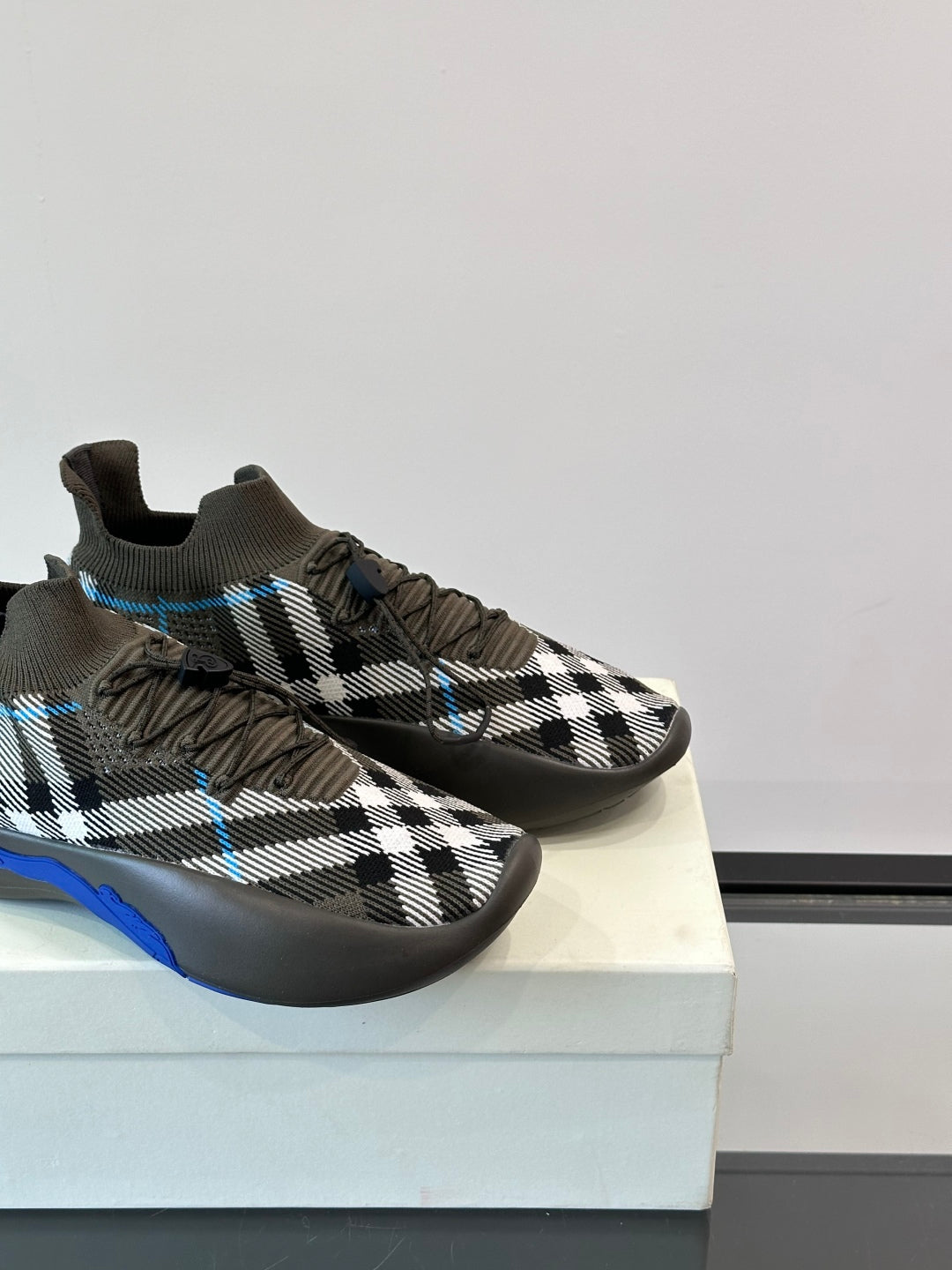 BURBBER  Sneakers Trainers 2 Color's