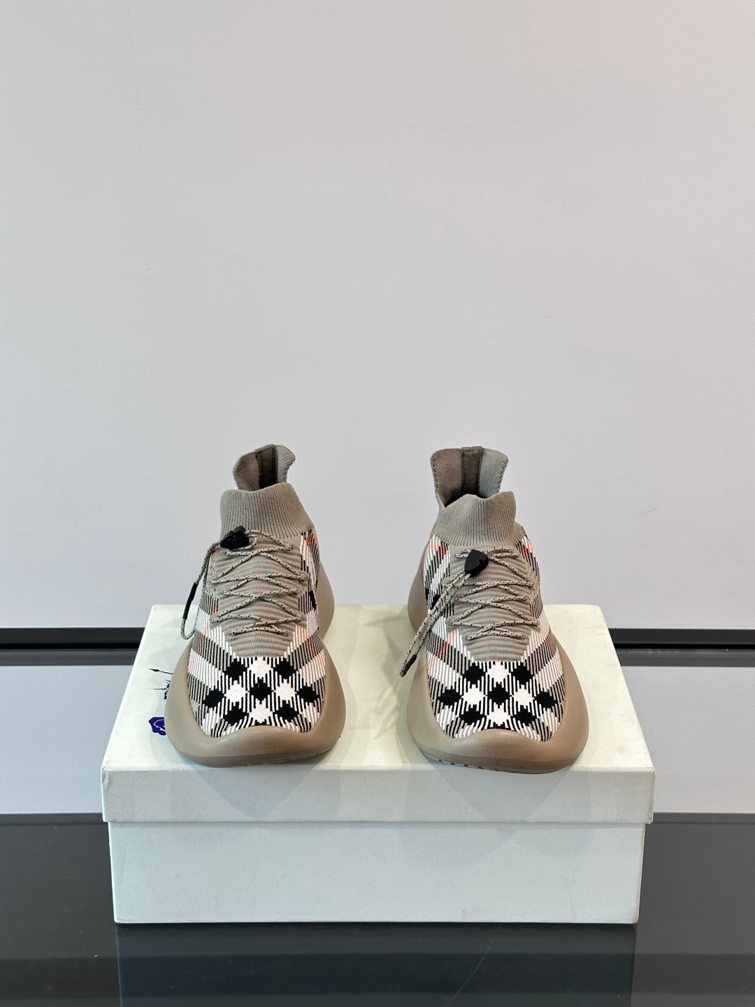 BURBBER  Sneakers Trainers 2 Color's