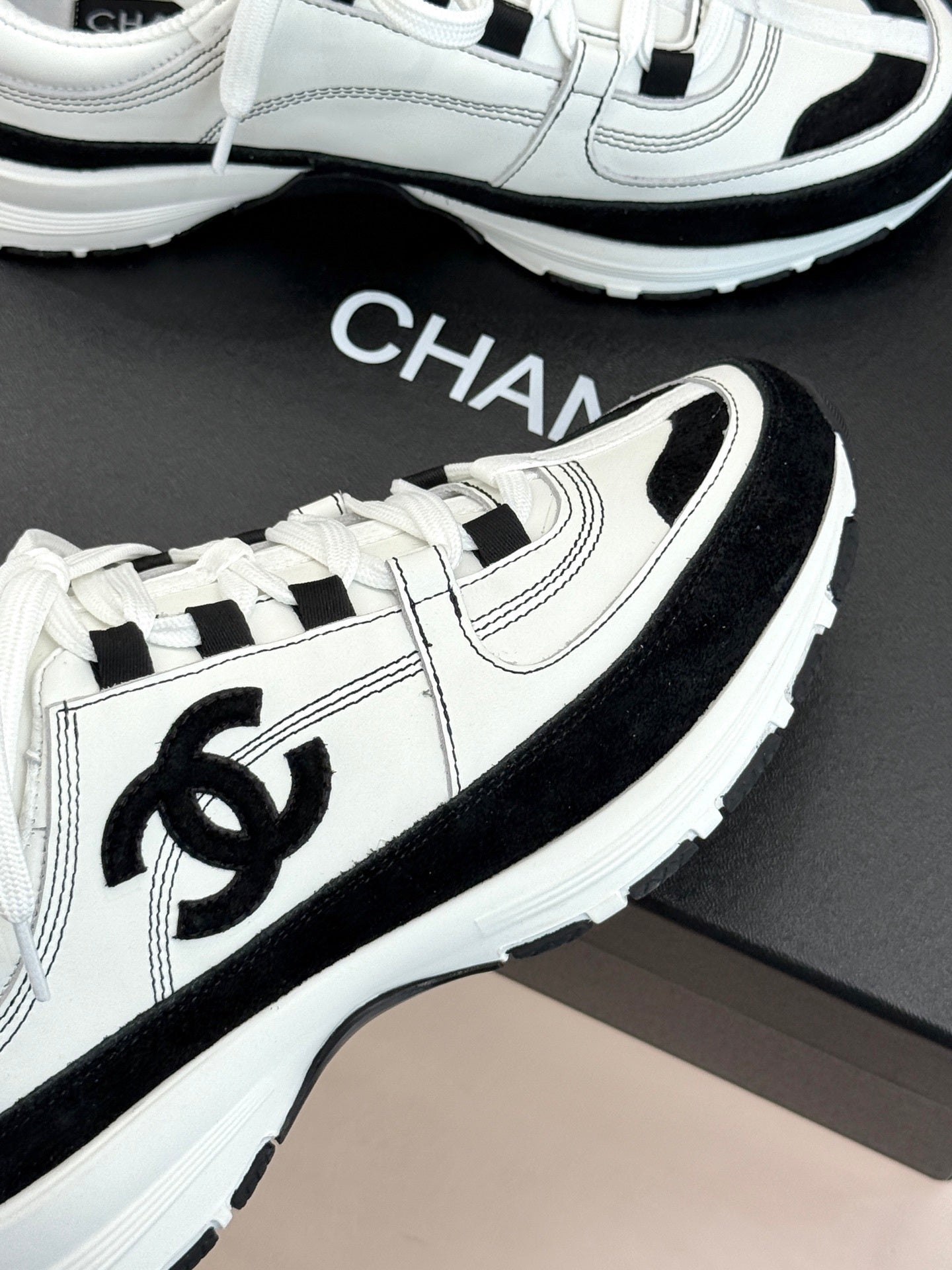CHL Sneakers Woman 2 Color 's
