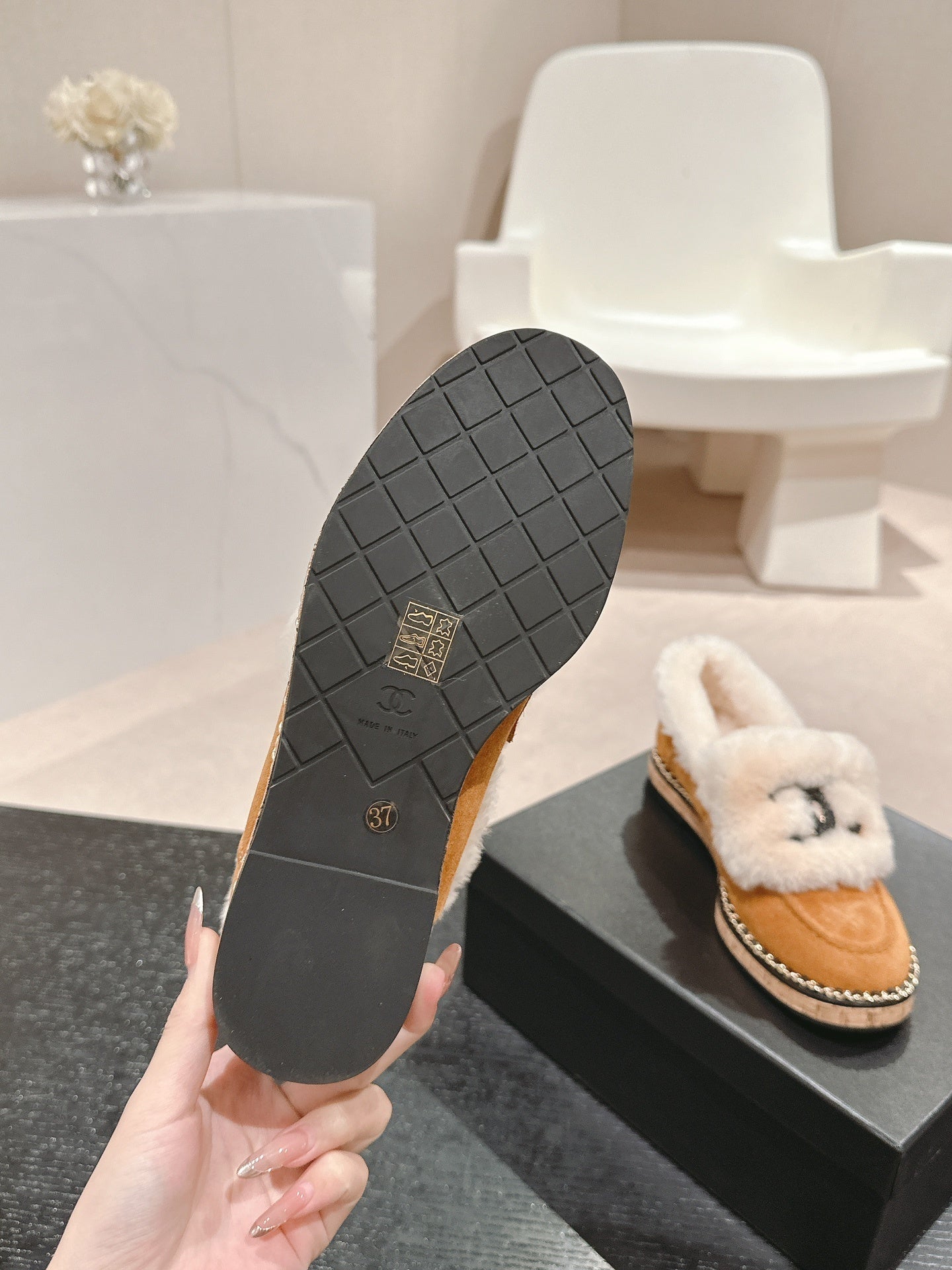 CHL  ugg  Shearling Shoes  Woman 2 Color's 42