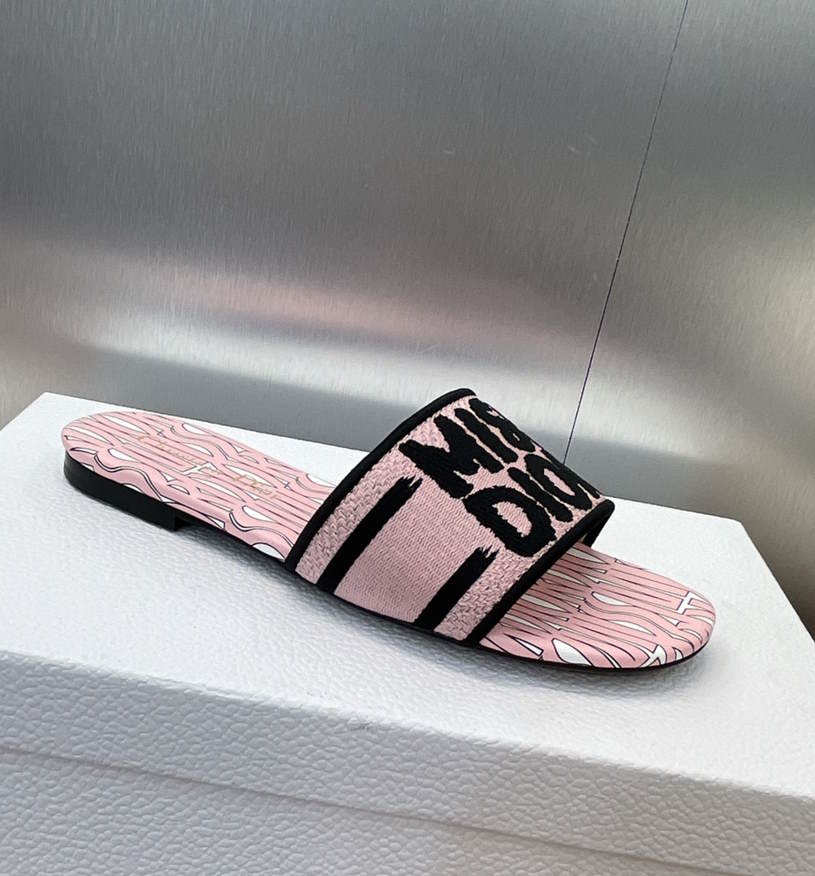 CHD Sandals Slippers 3 Color's 42 Flat
