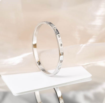 GU  bracelet 2 Color's
