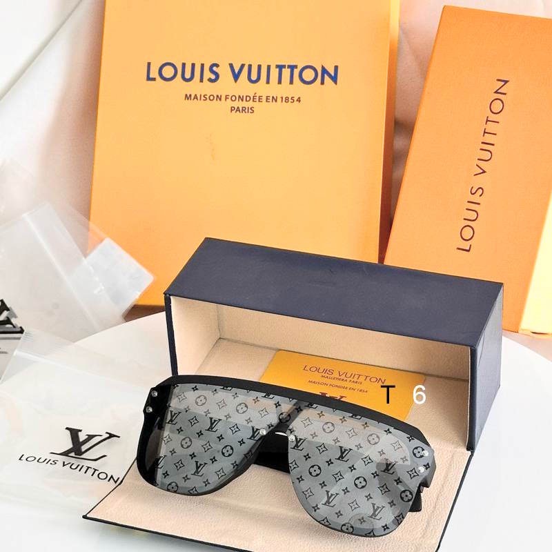 LU  Sunglasses