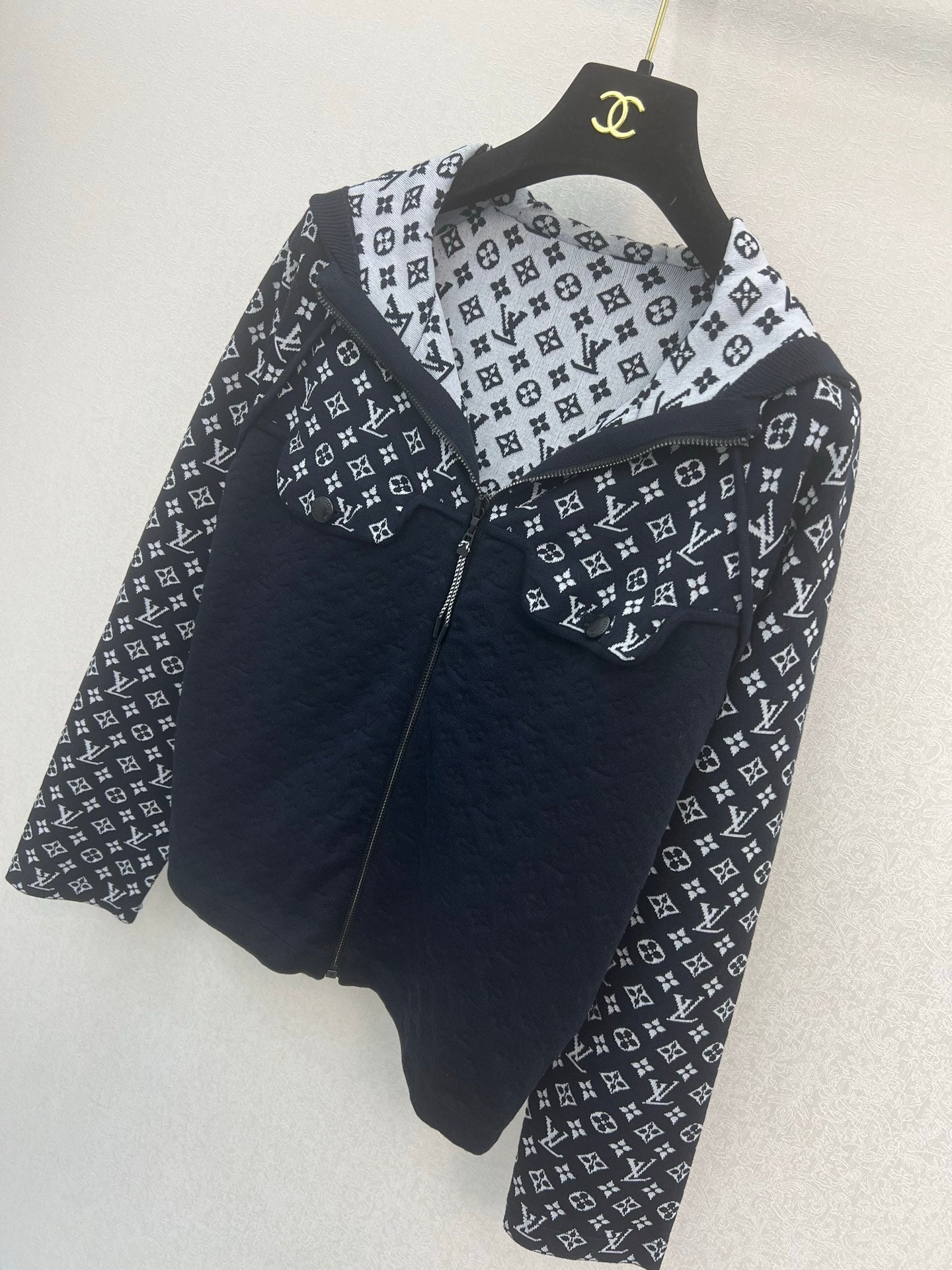 LU Jacket Woman  GQ