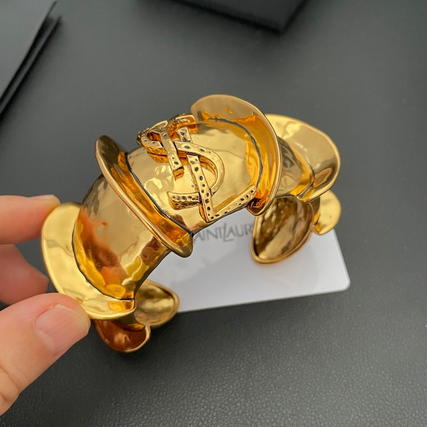 Y L Fashion Bracelet