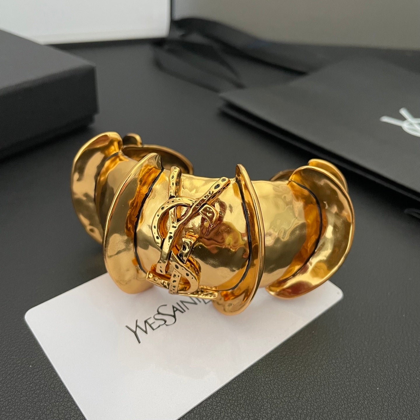 Y L Fashion Bracelet