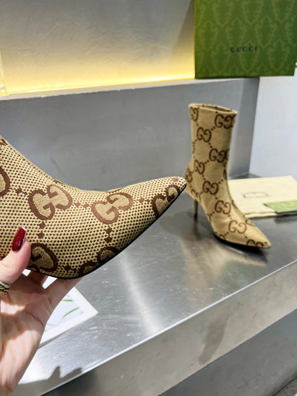 GU Boots Woman  low