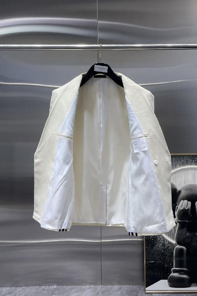 GU x ADi*DAS Man Suit set  Sport Suits 2 Color 's