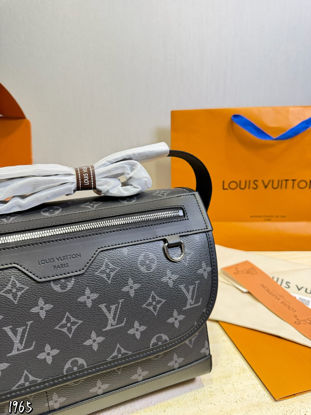 LU Courier messenger bag 37 cm 3 color's