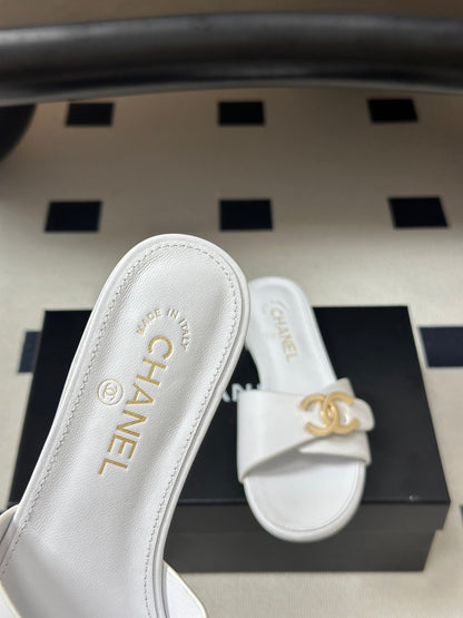 CHL Slippers  Woman 2 Color's