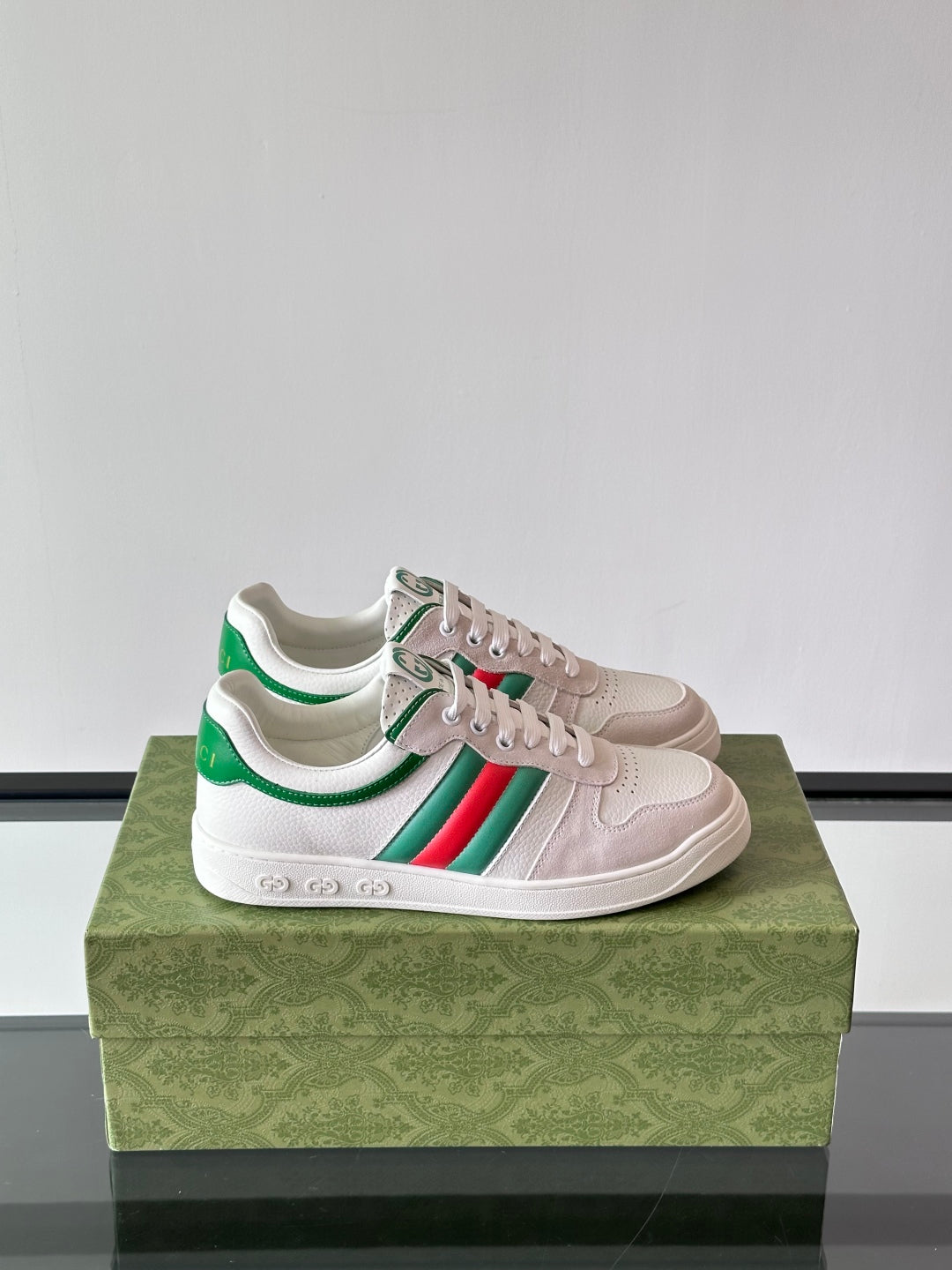 GU  Sneakers Trainers