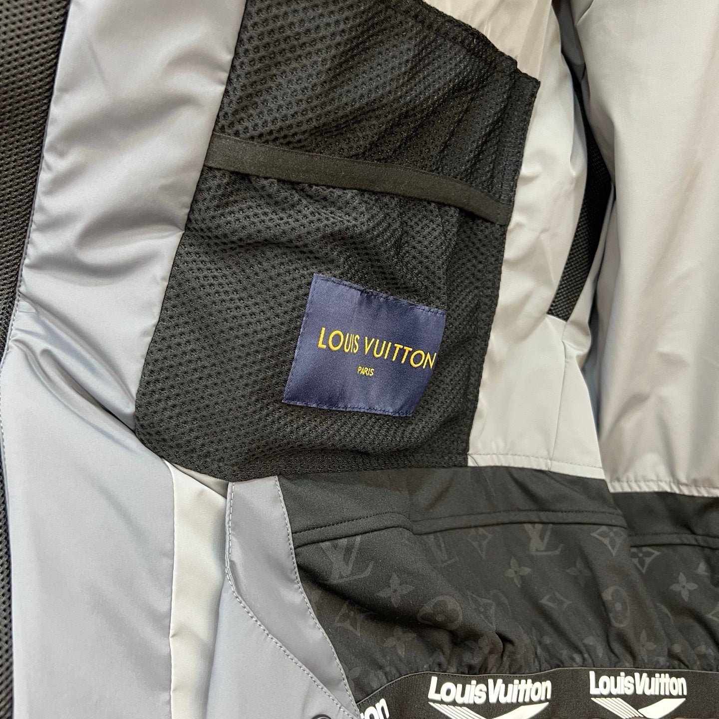 LU Down Man Jacket