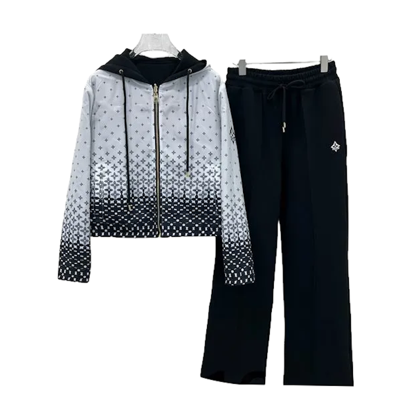 LU Sport Suits  Woman 2 Color's Limited