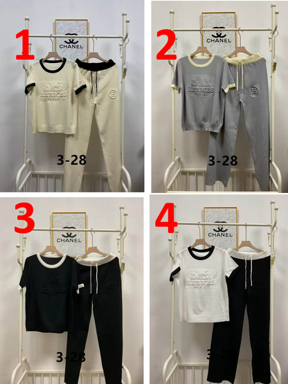 HRM Sport Suits  Woman 4 Color's Limited