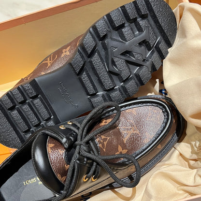 LU  Shoes  Woman