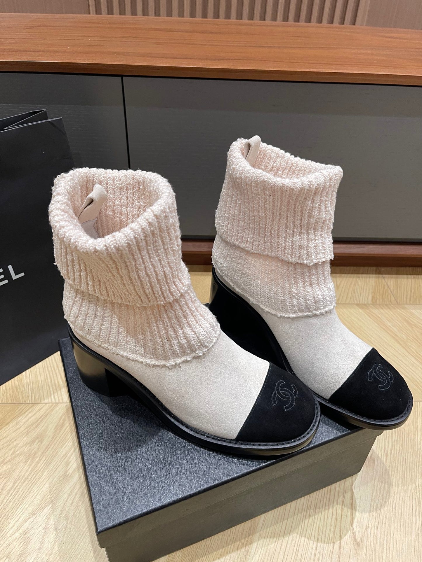 CHL Boots Woman Trainers