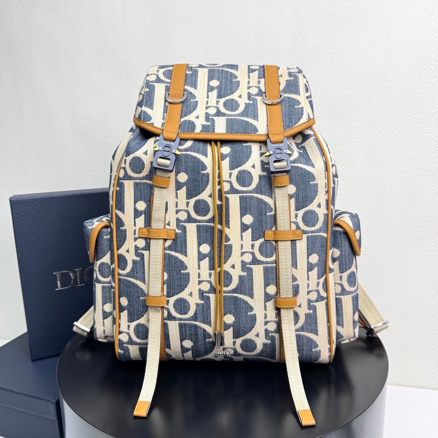 CHD  Backpack   Monogram 42 cm Jumbo logo