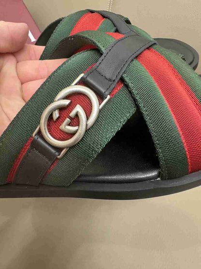 GU Slippers Man 46